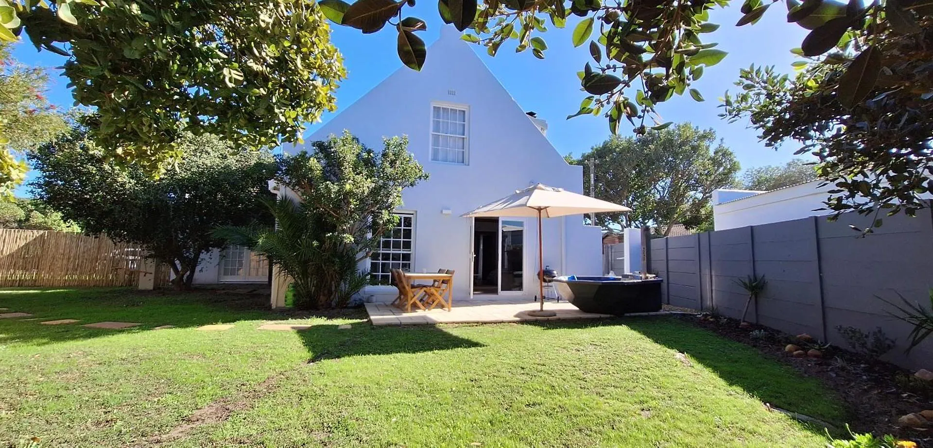 4 Periwinkle Place Kommetjie 0*,  Sudafrica